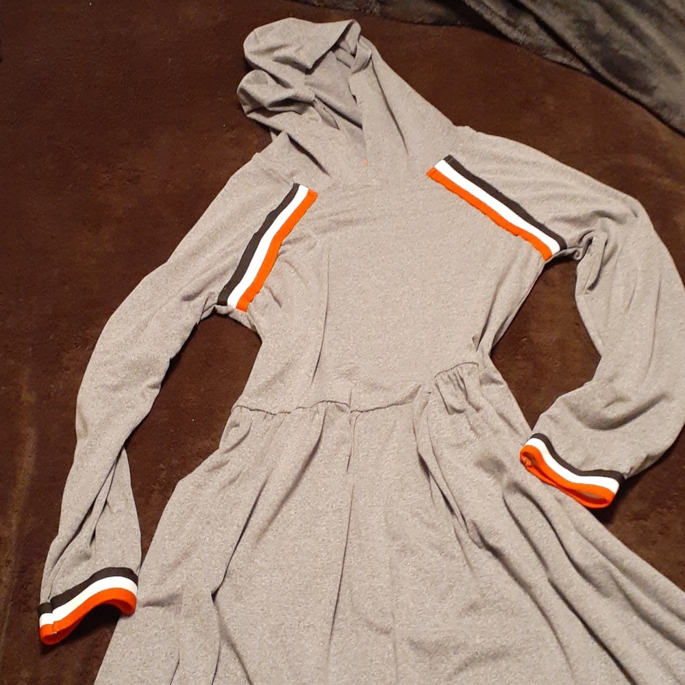 1st kiss girls mini dress with pockets and a hood